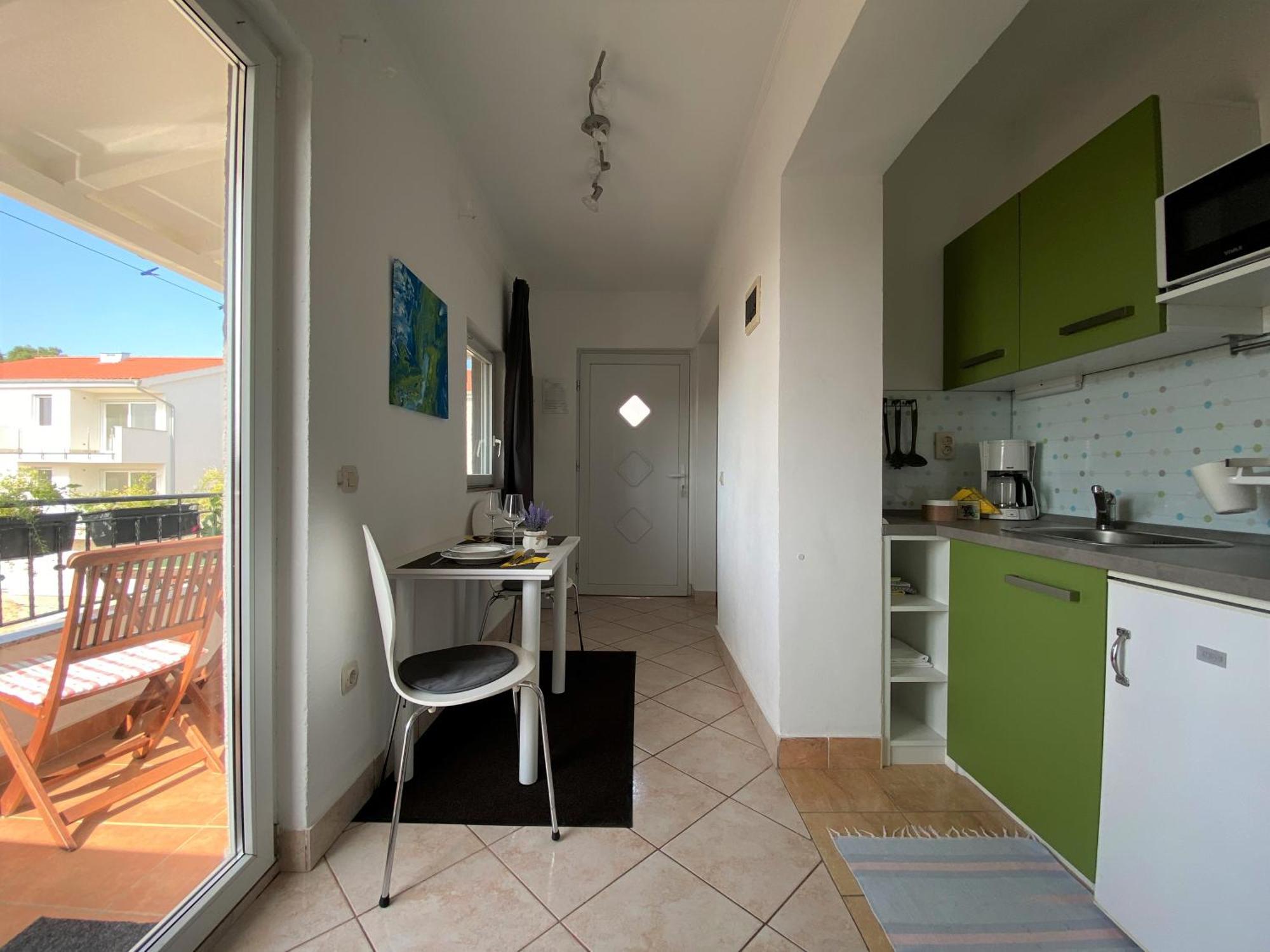 Apartments Hajl Krk Town Luaran gambar