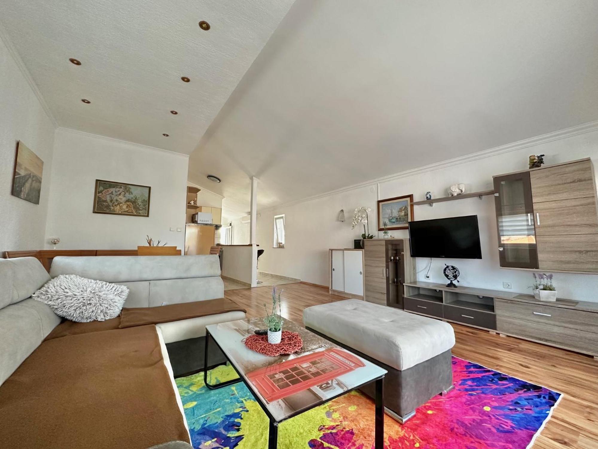 Apartments Hajl Krk Town Luaran gambar
