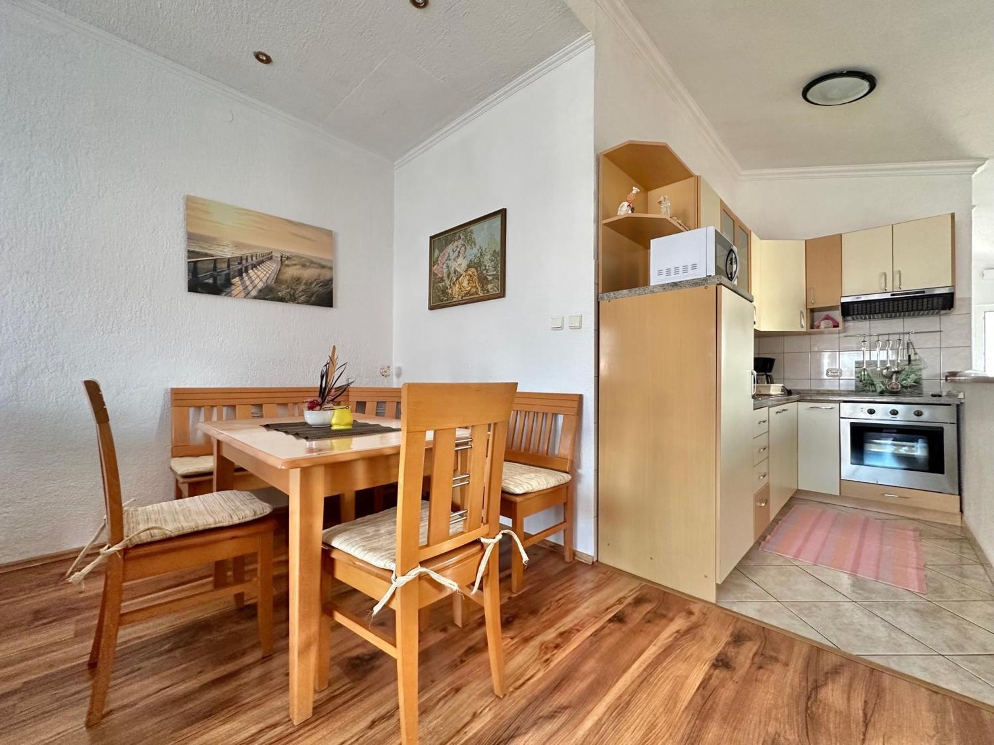 Apartments Hajl Krk Town Luaran gambar