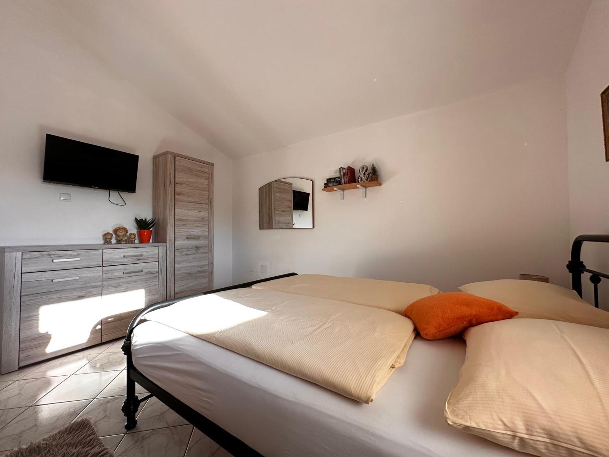 Apartments Hajl Krk Town Luaran gambar