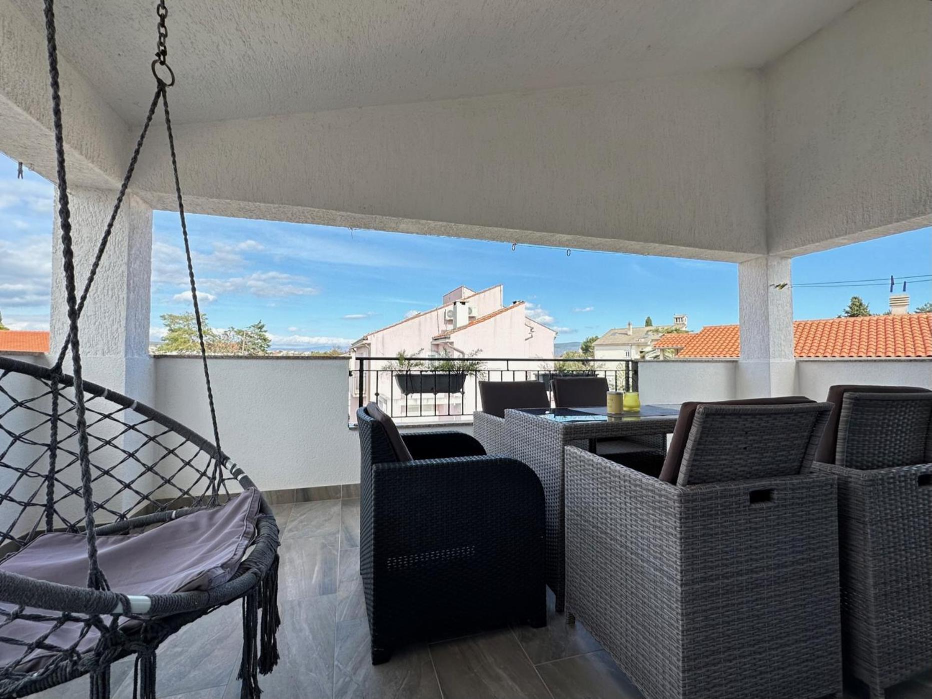 Apartments Hajl Krk Town Luaran gambar